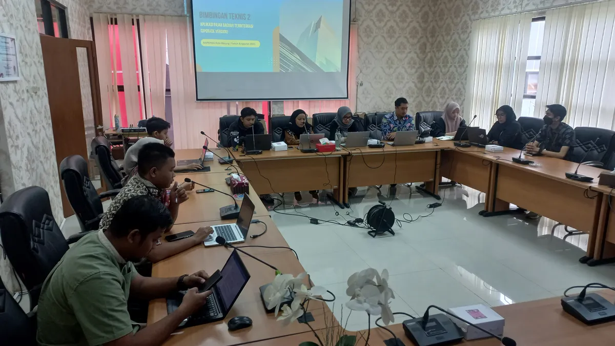 Sosialisasi dan Pelatihan E-BPHTB Online Kota Malang: Kolaborasi Bapenda, Bank Jatim, dan PPAT