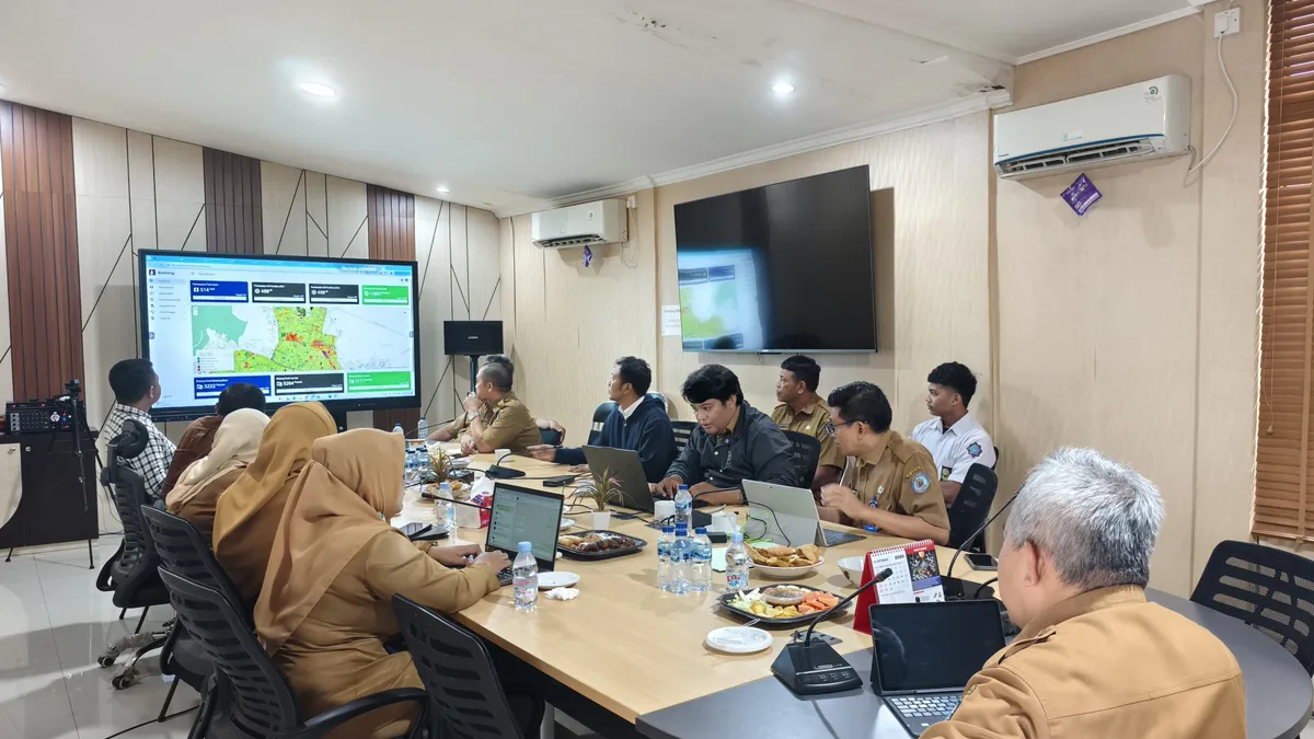 Implementasi Aplikasi BPHTB Di Bapenda Kab. Kutai Barat: Digitalisasi Administrasi Pertanahan Daerah